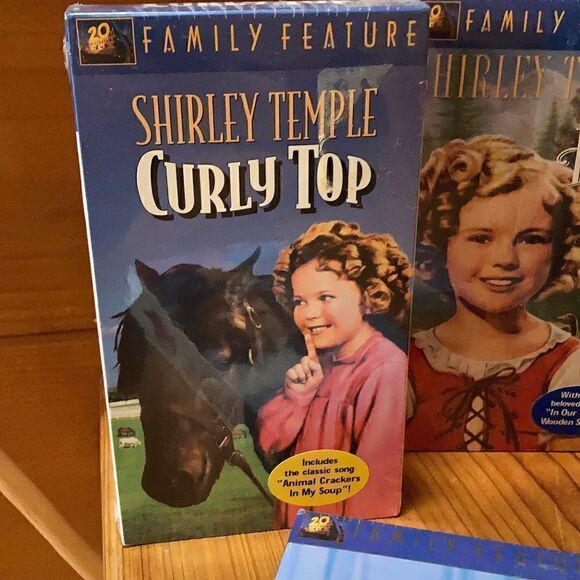 SHIRLEY TEMPLE VHS LOT OF 4 - Picture 5 of 7
